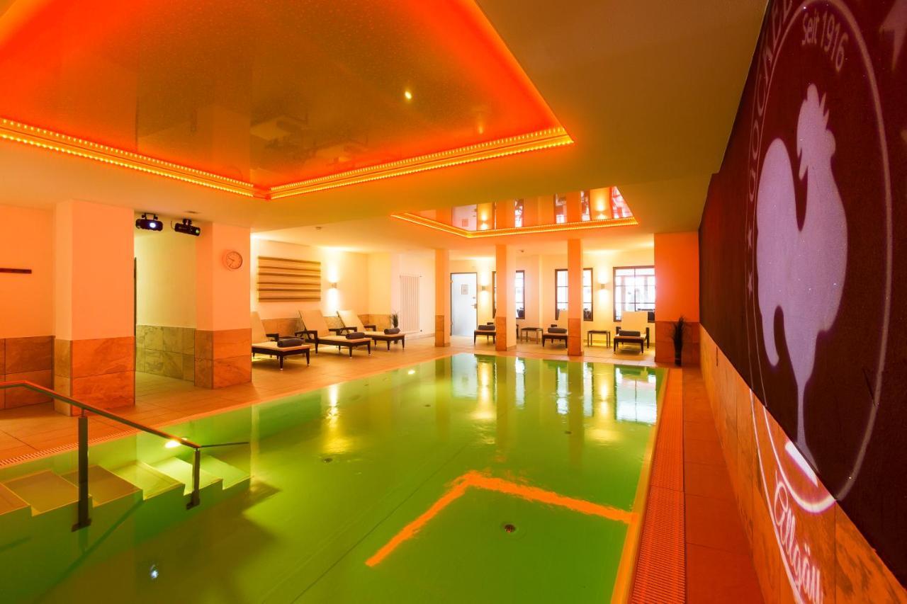 Landhotel Gockelwirt アイゼンベルク エクステリア 写真