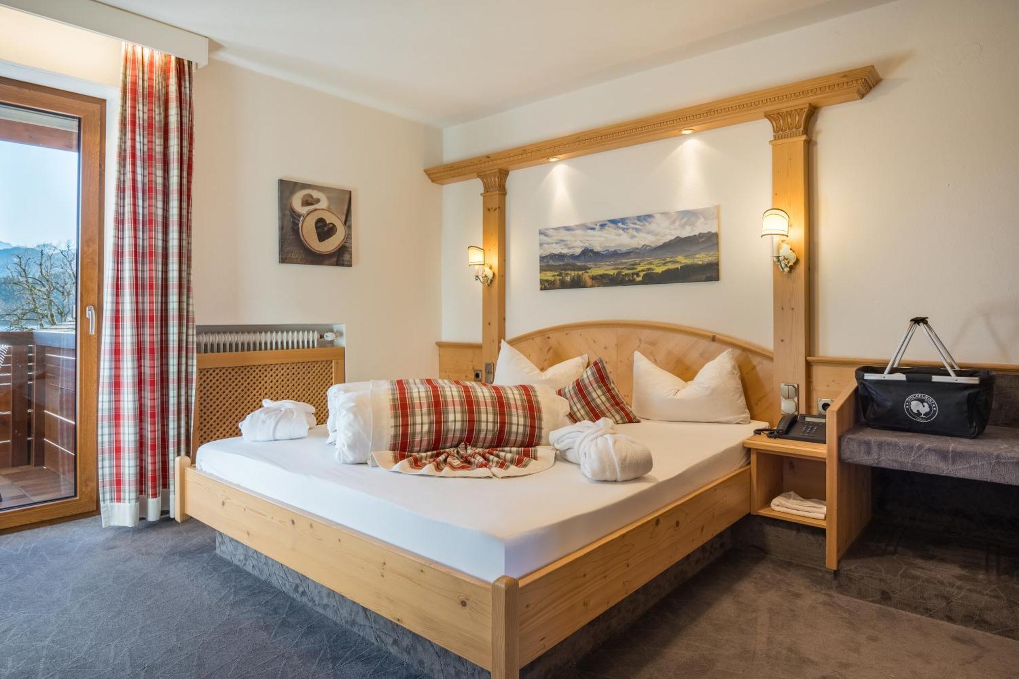 Landhotel Gockelwirt アイゼンベルク エクステリア 写真